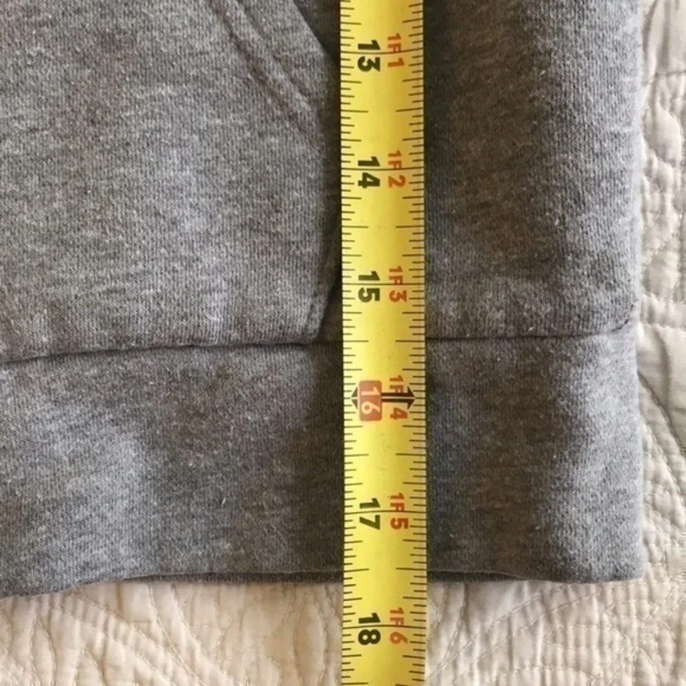 Old Navy Sherpa Hoodie Size S(6-7) Grey Color